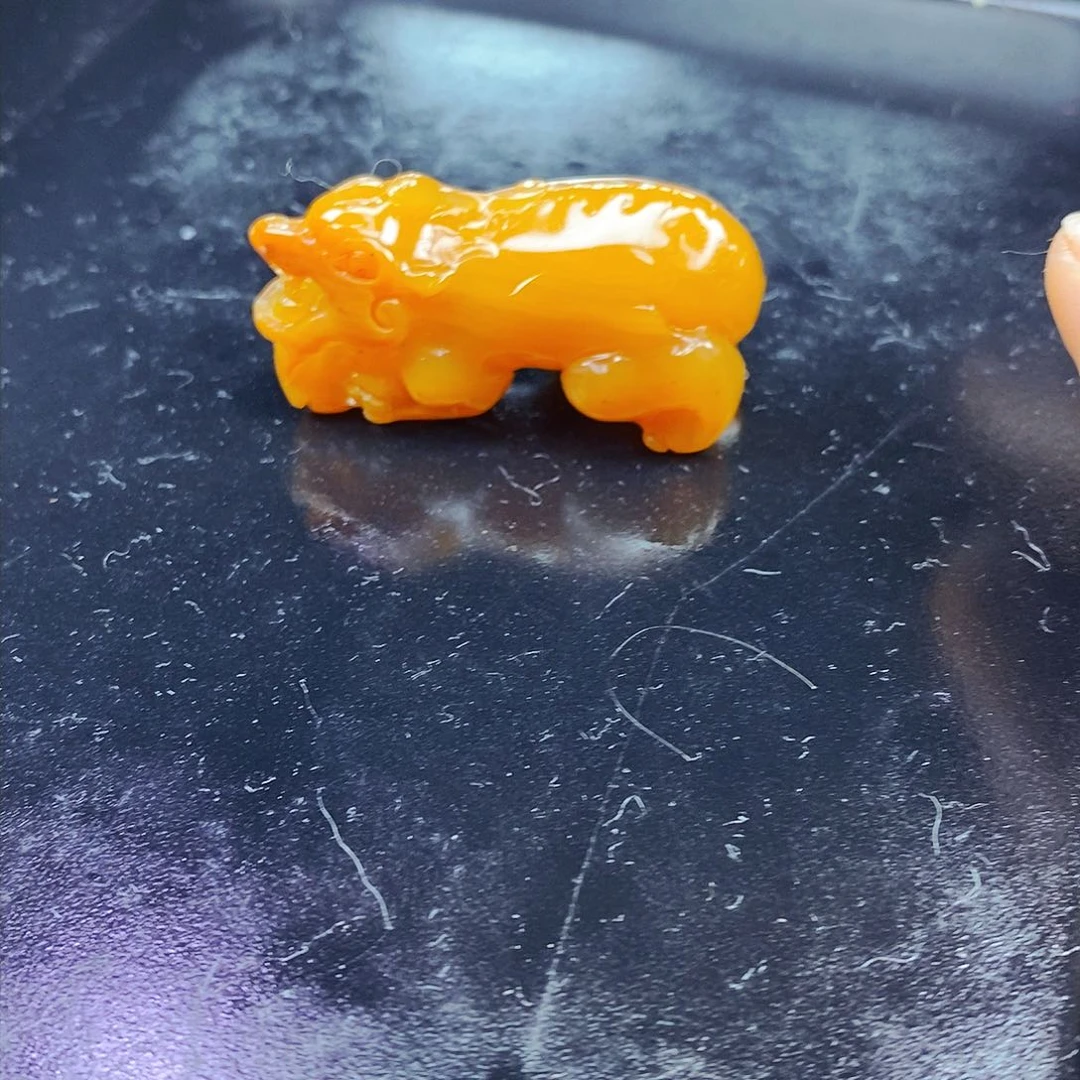 石英岩玉未镶嵌颈饰