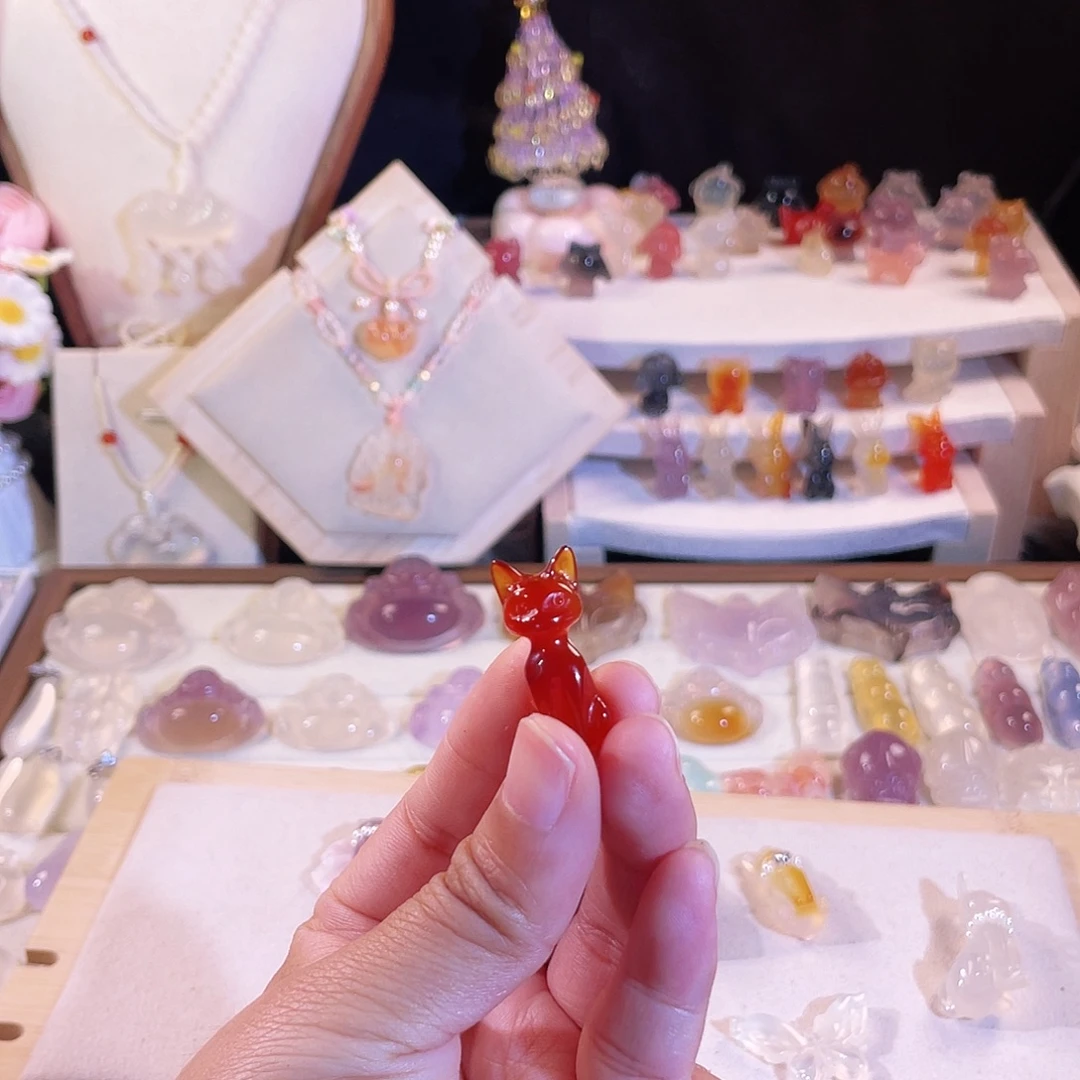 雨***色玛瑙/玉髓未镶嵌颈饰