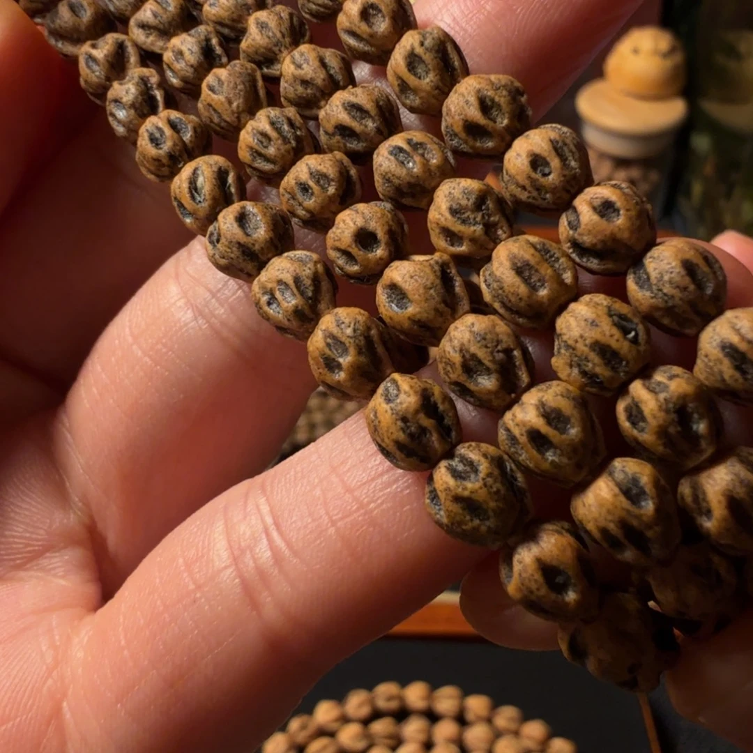 許***、柏香籽/百香籽吊坠