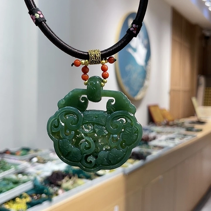 【闪购商品】和田玉颈饰未镶嵌