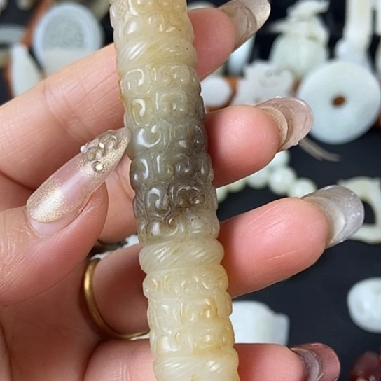 和田玉（糖玉）未镶嵌挂件