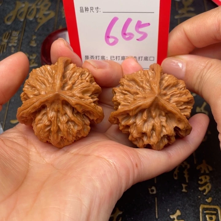 吊坠桃核文玩的好