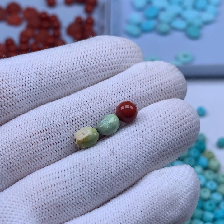 绿松石未镶嵌珠宝奇石