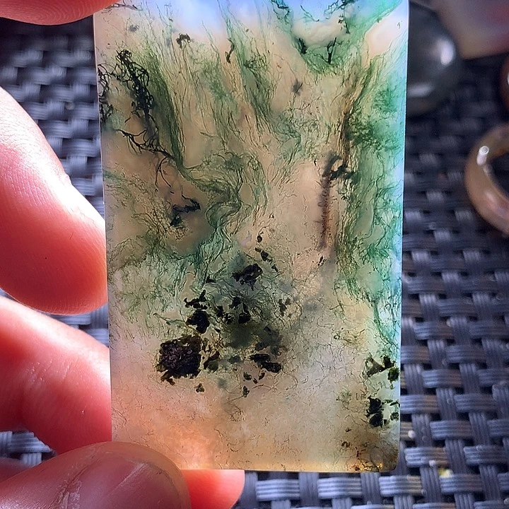 玛瑙/玉髓颈饰未镶嵌"****
