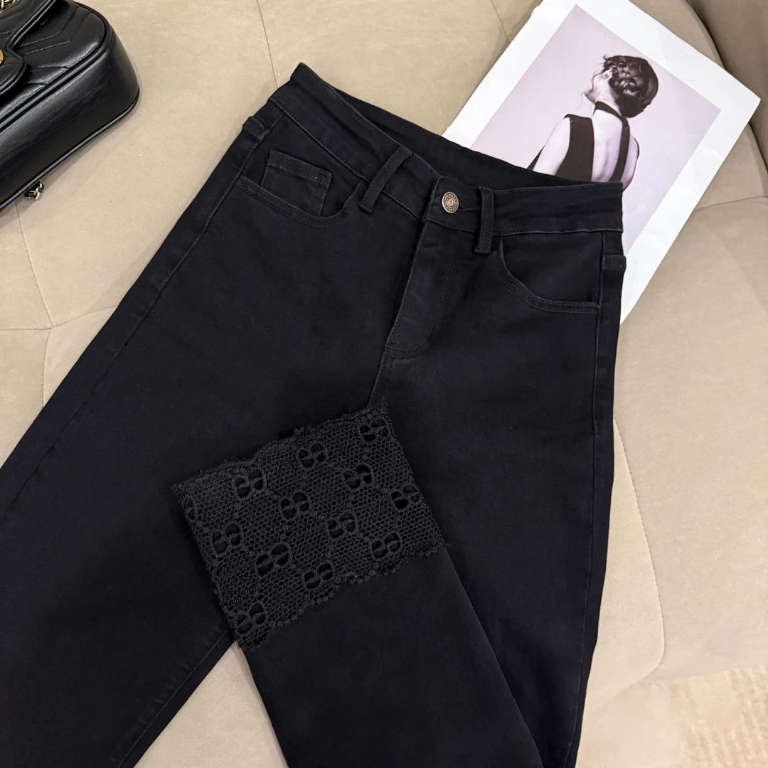 2025春季新款设计感蕾丝拼接时尚显瘦八九分烟管裤8815#