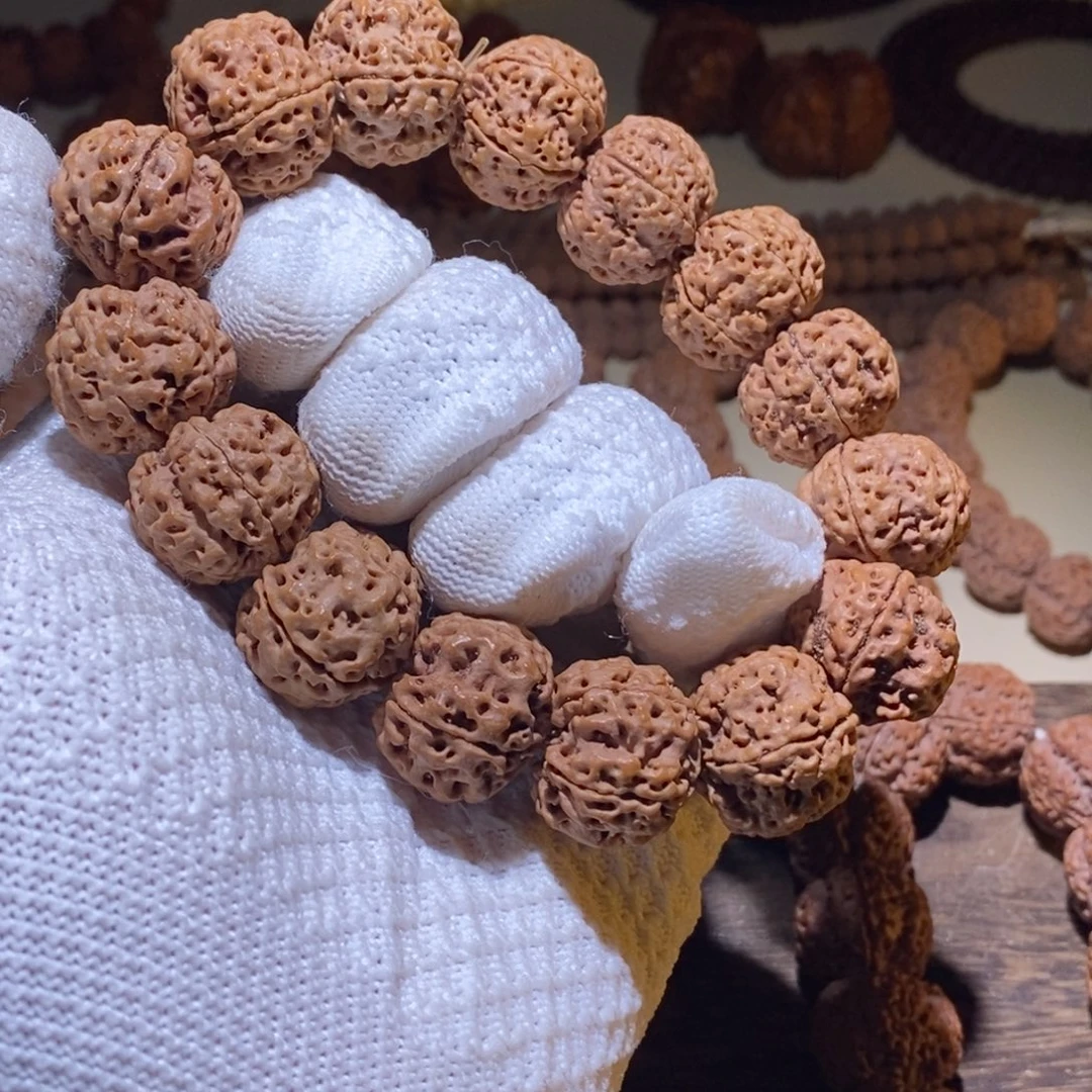 金刚菩提手串21mm原皮原色梁产区油蜡皮豆腐块蜂王