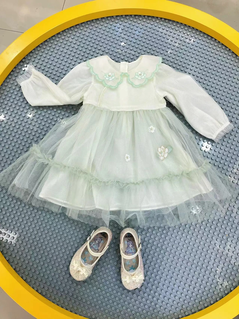 春季女公主风A字裙纯色连衣裙蕾丝冬季公主裙小童宝宝女童