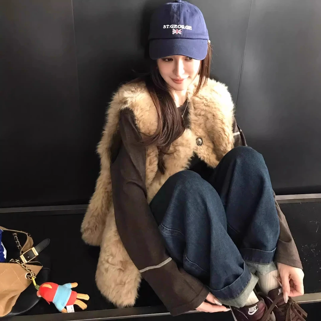 区别Low货2025冬爆款仿羊羔毛马甲女短款皮毛一体欧尼毛毛外套潮