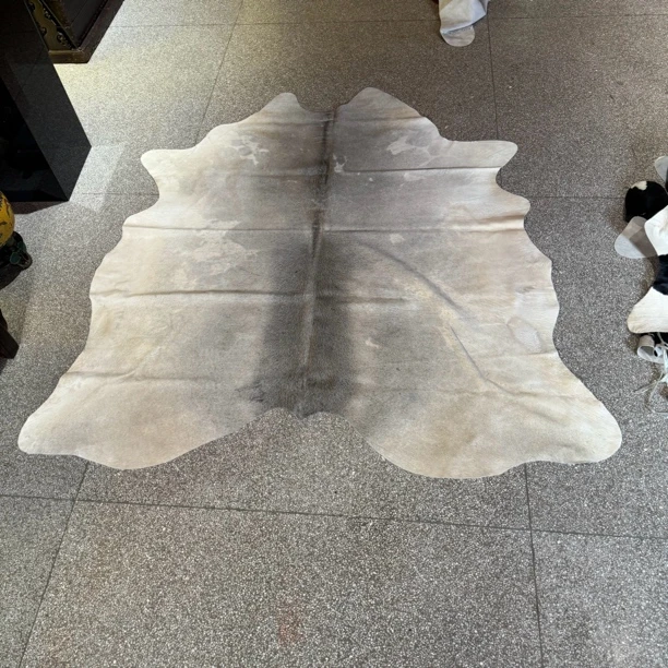 【本尼家】A227牛皮地毯225*210cm