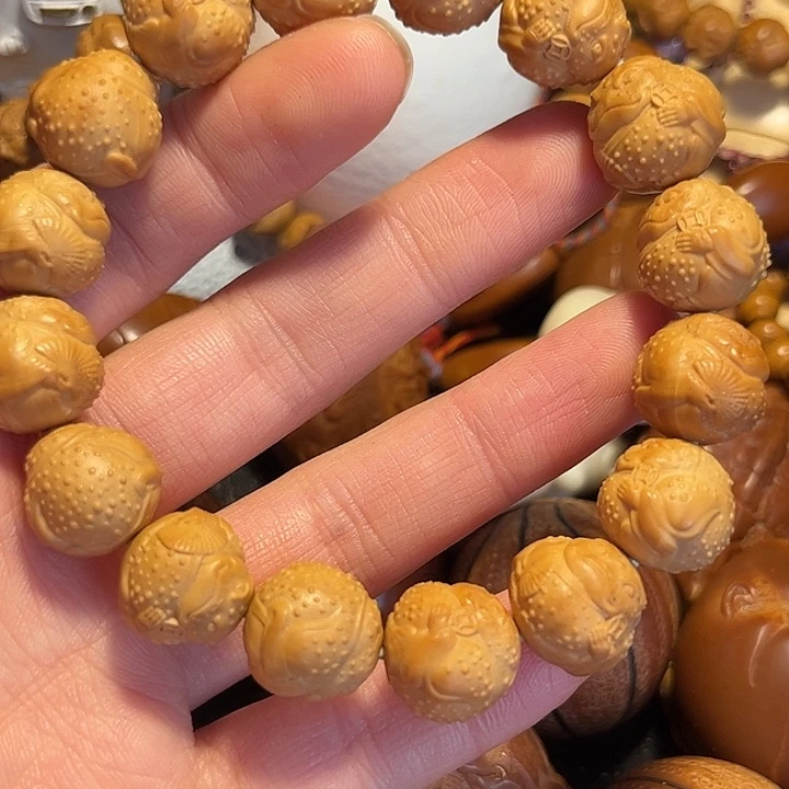 手串/手链橄榄核猴头金蟾扇子