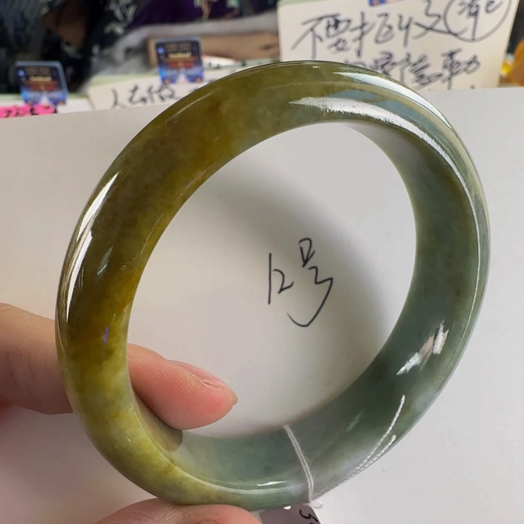 翡翠手镯未镶嵌老坑58