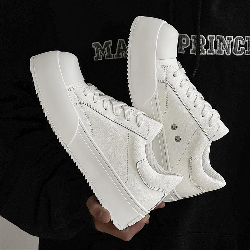 2025新款秋冬小众设计个性简约百搭厚底潮流男板鞋网红爆款小白鞋