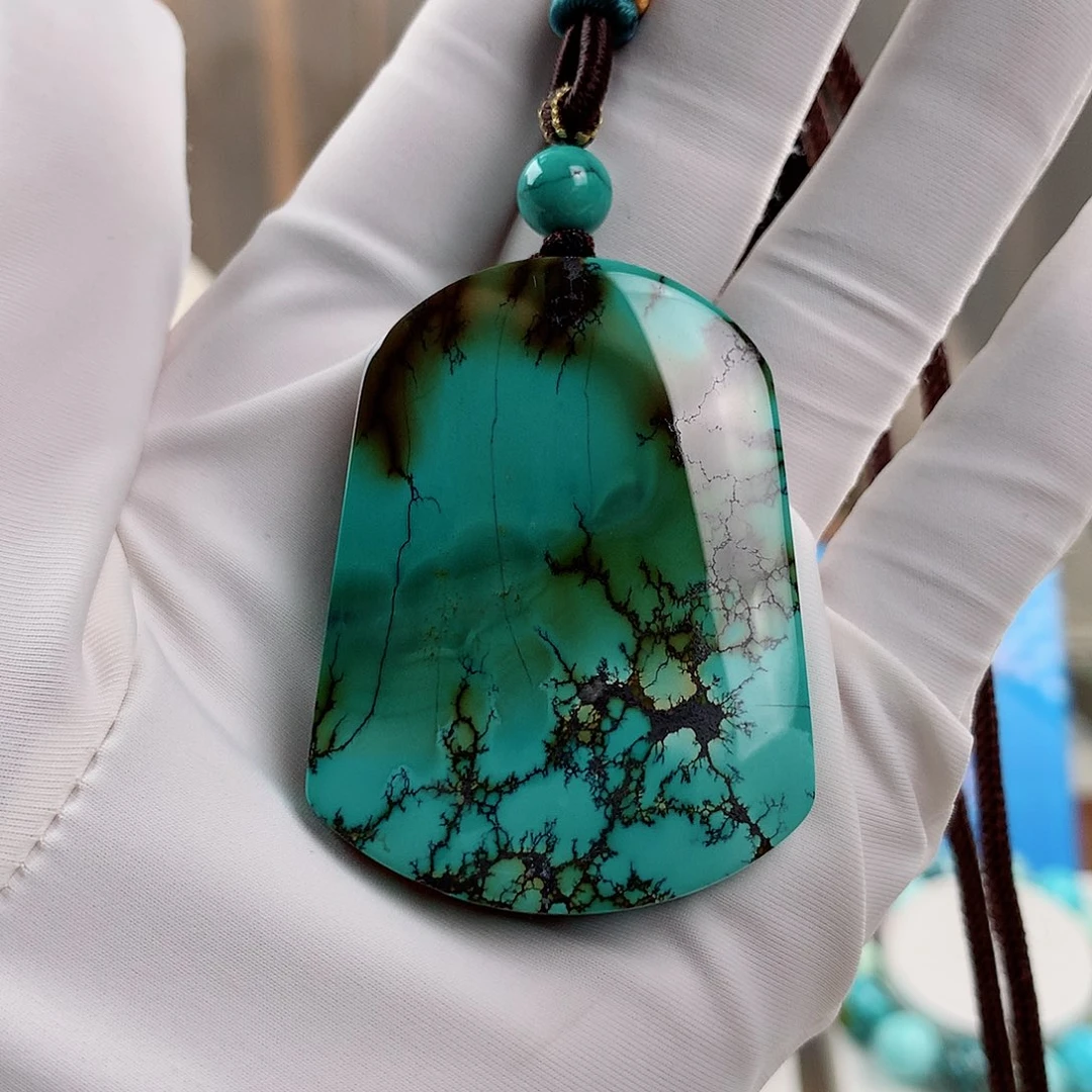 珊***白绿松石未镶嵌珠宝奇石