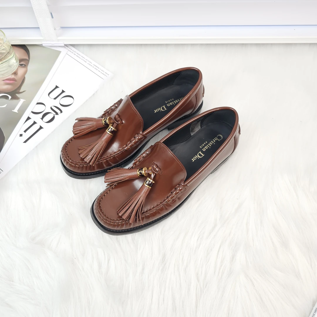 95新 DIOR/迪奥 金棕色流苏乐福鞋 37码95新公价8k /3874