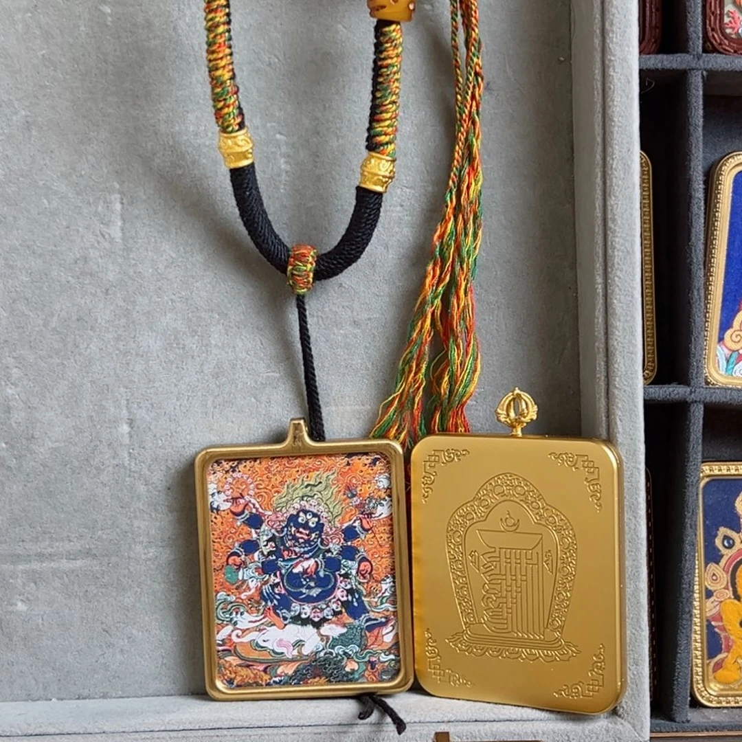 吊坠陶*君单面铜壳大黑天唐卡