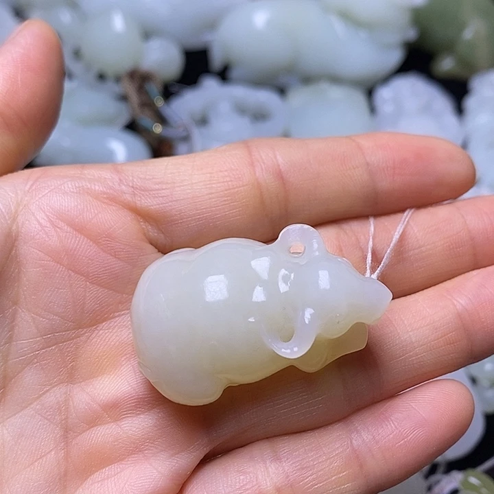 和田玉未镶嵌吊坠(不含链)