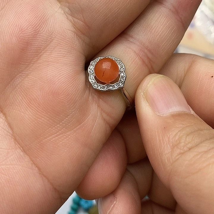 南红玛瑙未镶嵌珠宝奇石