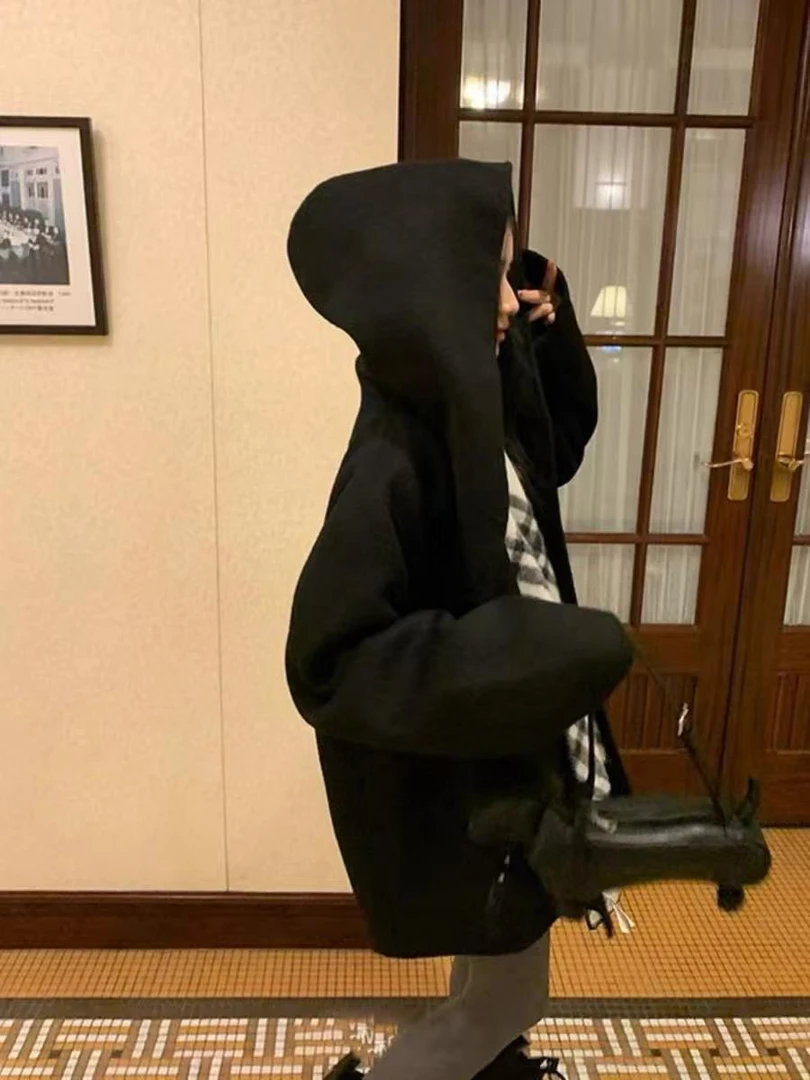 秋冬松弛感宽松连帽外套