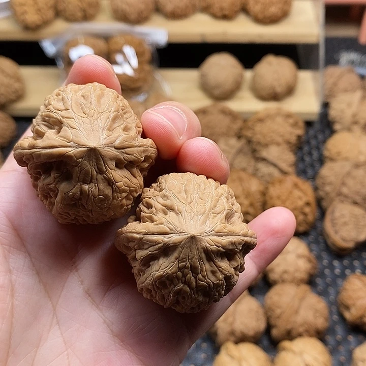 王***炸文玩核桃吊坠文玩核桃