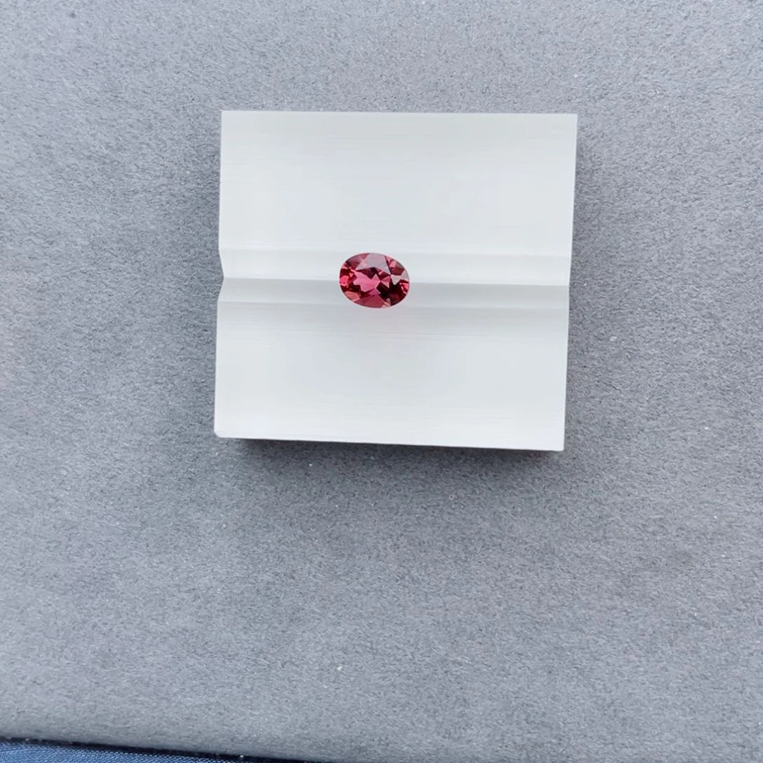 碧玺珠宝半成品未镶嵌柒*天然全净无瑕1.55CT