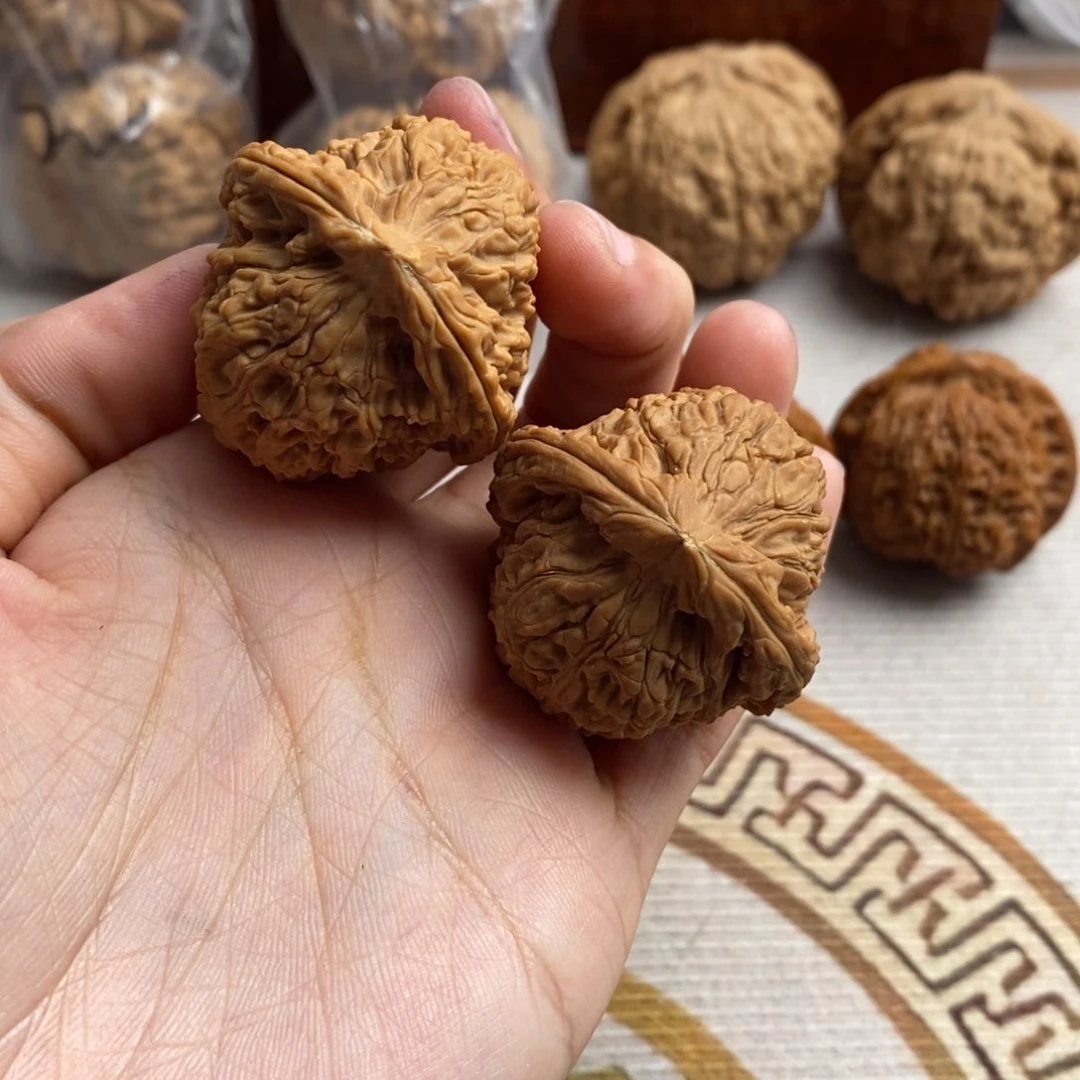 文玩核桃吊坠用****9南疆石