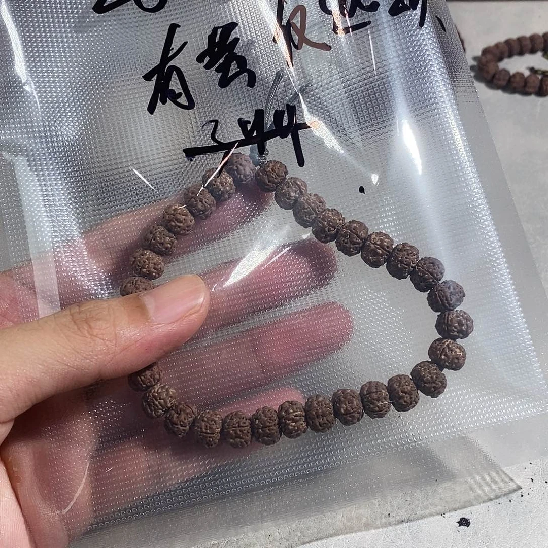 吊坠金刚菩提平细
