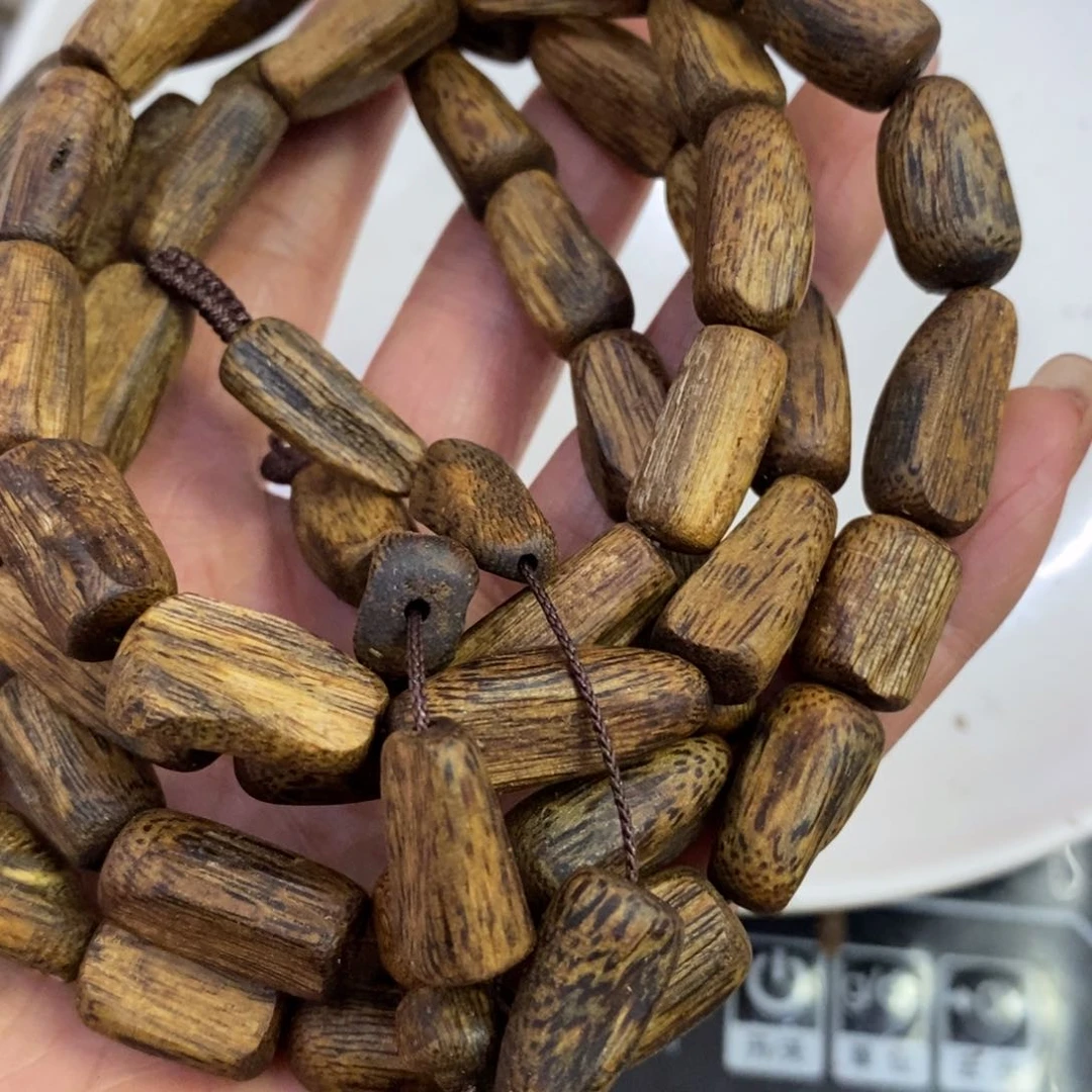 沉香木手串让***憾沉香棋楠串串1