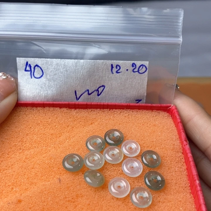 莹***人定制翡翠未镶嵌不退