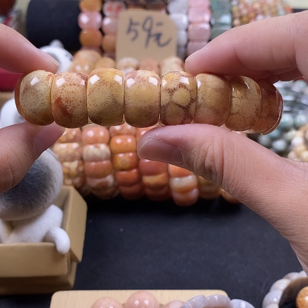 硅化珊瑚（珊瑚玉）未镶嵌手牌36号