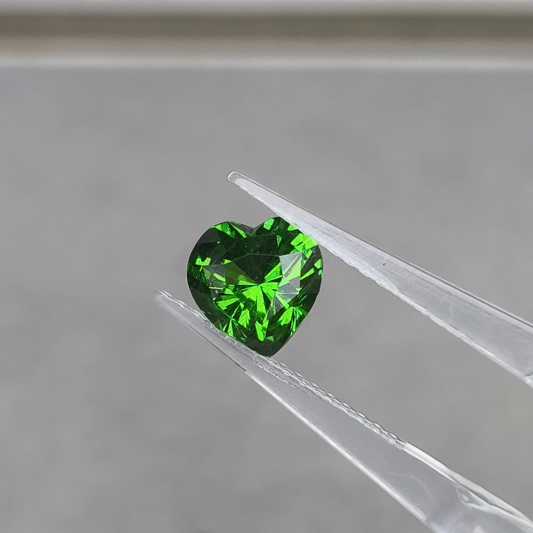 TVSvvP 沙弗莱-3.16ct（01092600）0802