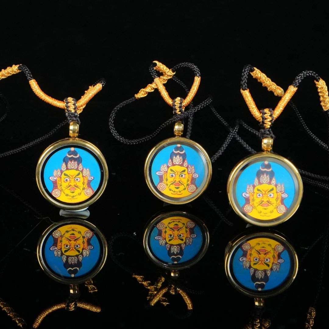 DY-B5418 黄财 佛首  2.5*2.5cm