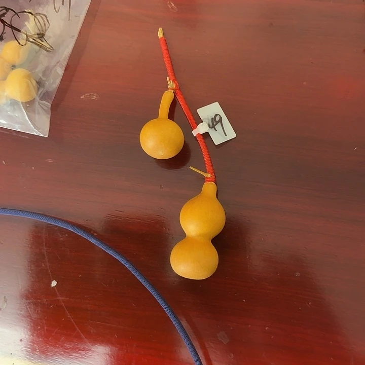 *****连枝连枝连枝草里金