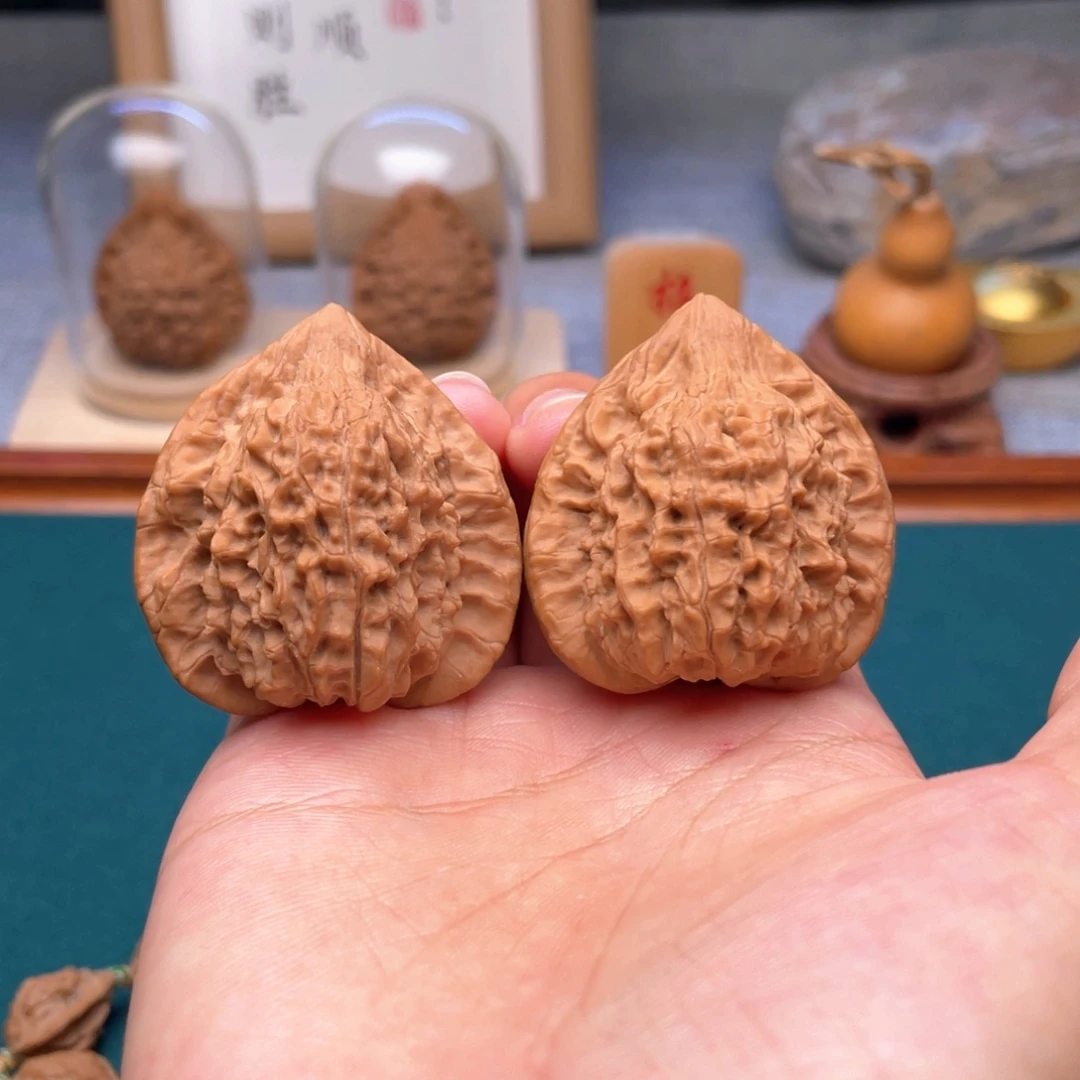 文玩核桃吊坠39尺全品朱雀