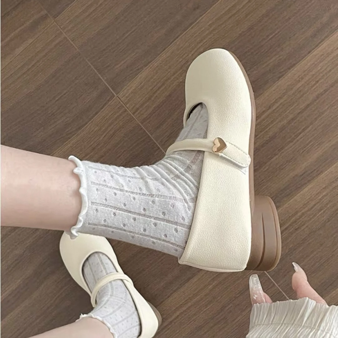 圆头浅口复古百搭配裙子粗跟单鞋女2025新款春秋白色法式玛丽珍鞋