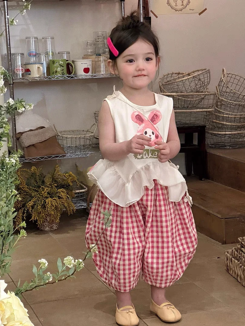 女童套装夏日韩系可爱软萌兔子套装甜美宝宝背心粉色格子裤两件套