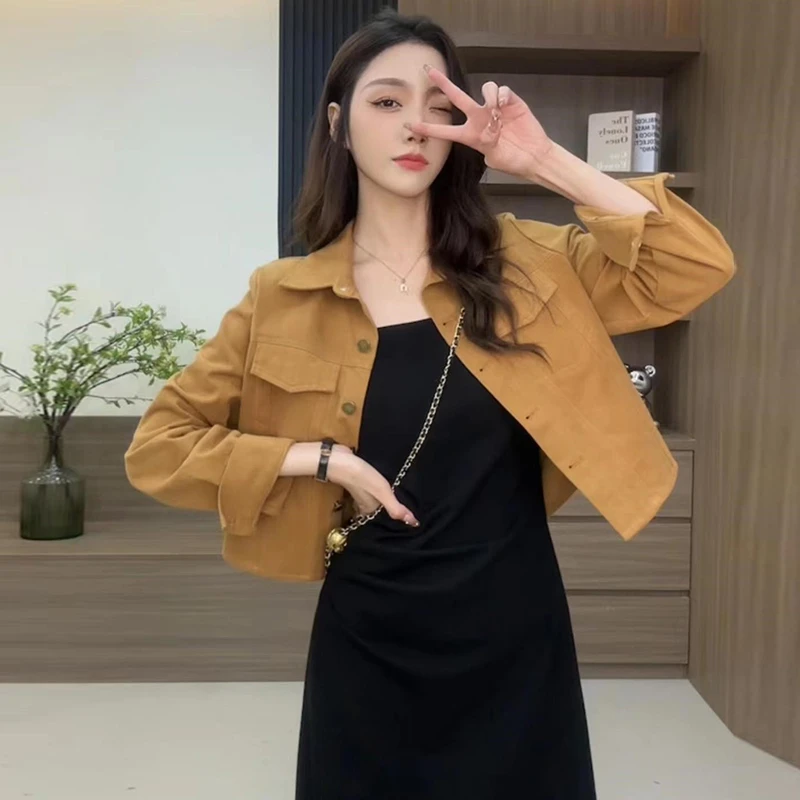 休闲时尚套装女2024年秋冬新款复古长袖短款外套修身背心裙两件套