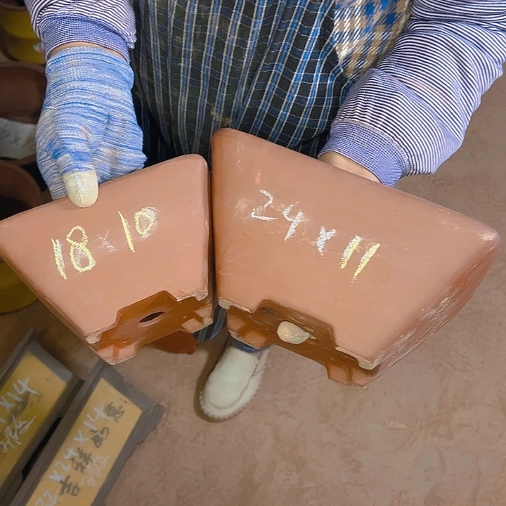 紫砂艺术学院美术