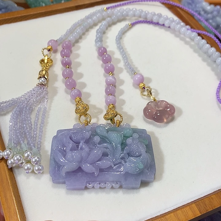 翡翠未镶嵌颈饰翡翠吊坠