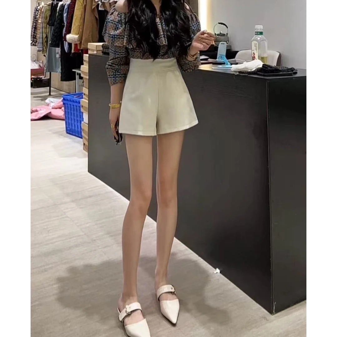 【Wan wan】亮片点缀后拉链高腰短裤