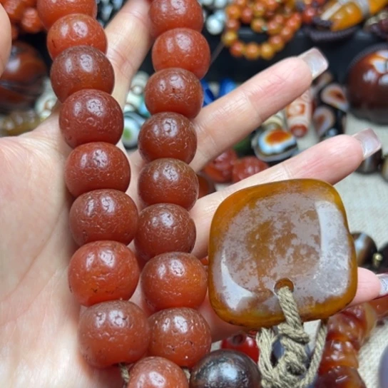 玛瑙/玉髓未镶嵌颈饰
