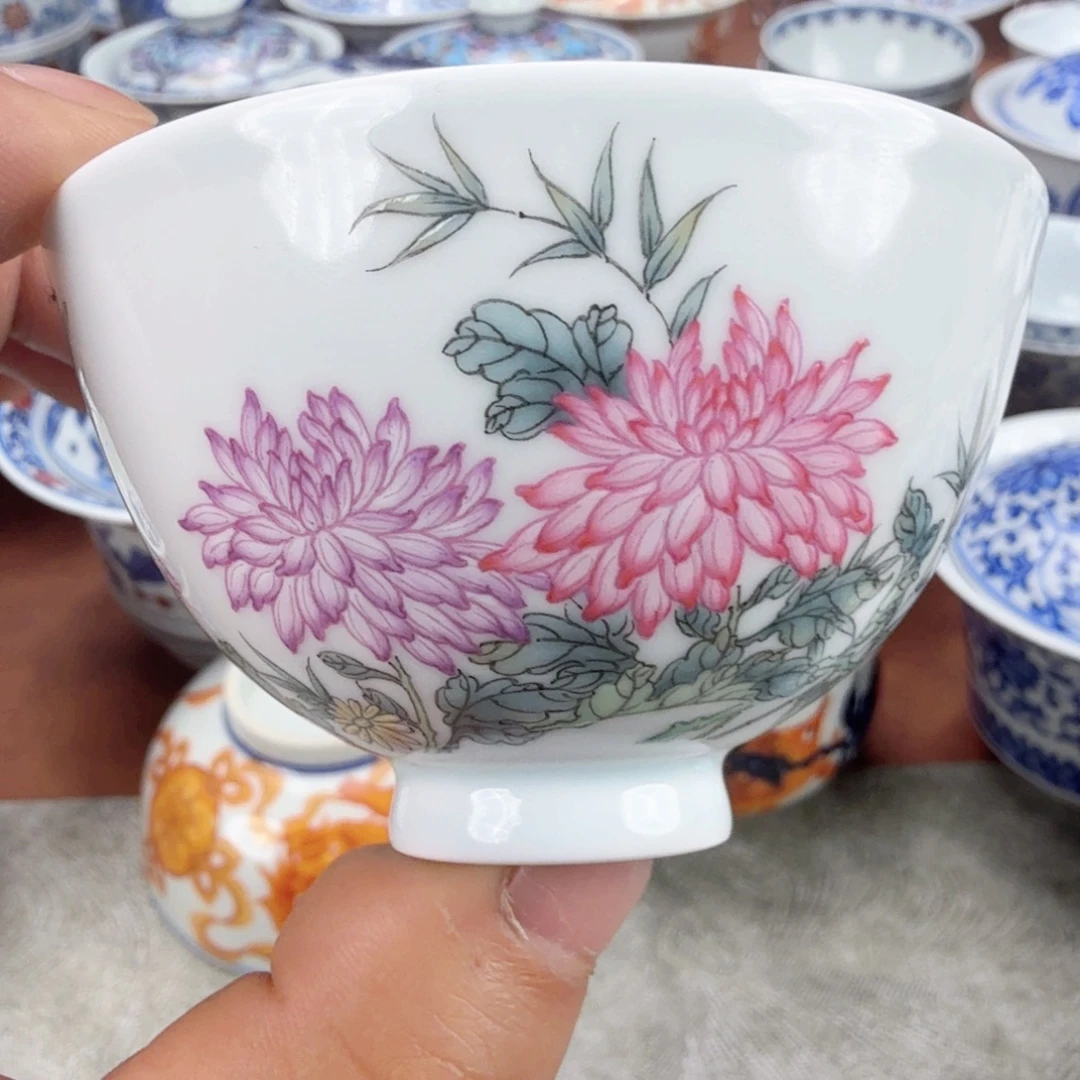 陶摆件粉彩菊花单杯