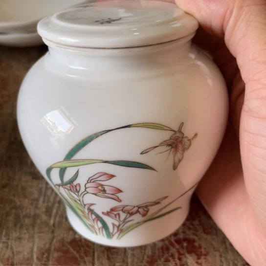 瓷片陶瓷陶瓷陶瓷