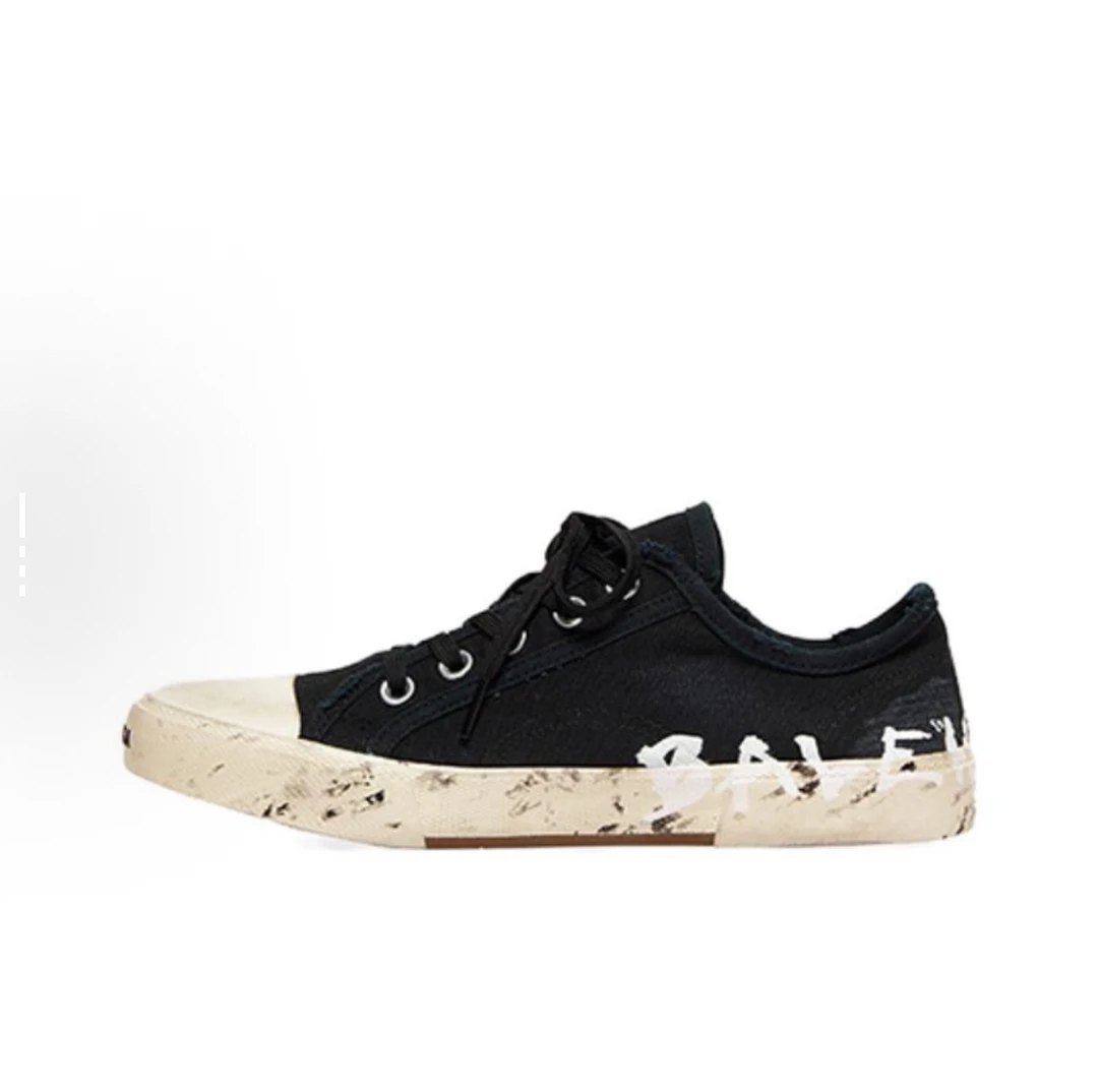 未使用 Balenciaga/巴黎世家 巴黎世家 黑色帆布低帮做旧涂鸦板鞋