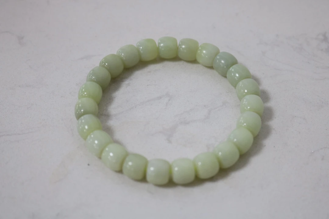 和田玉单圈时尚气质素圈弹力精美玉手串8002