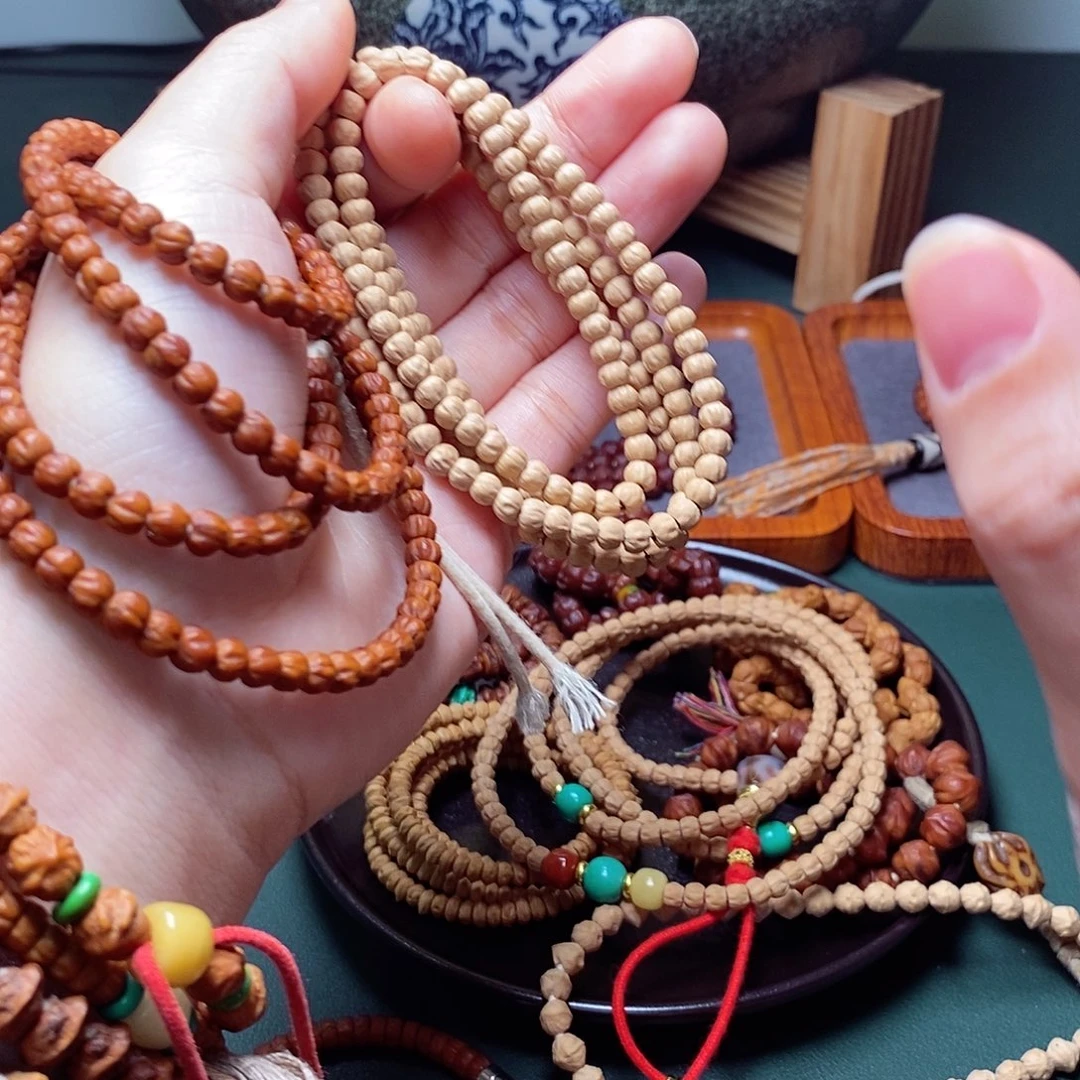 柏香籽/百香籽吊坠67.7