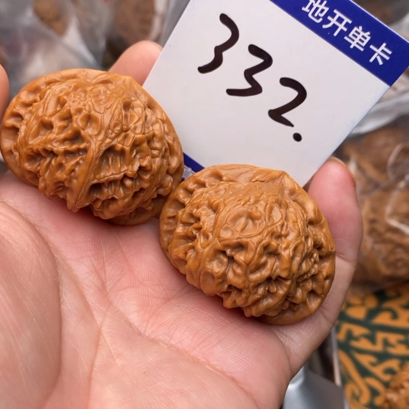 【闪购商品】文玩核桃把件宫灯41