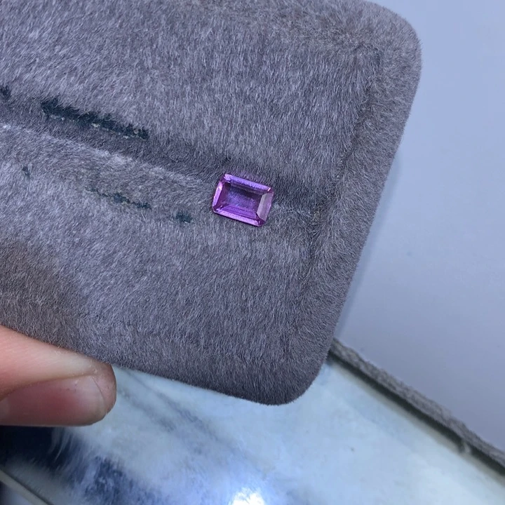 蓝宝石裸石未镶嵌1.065克拉