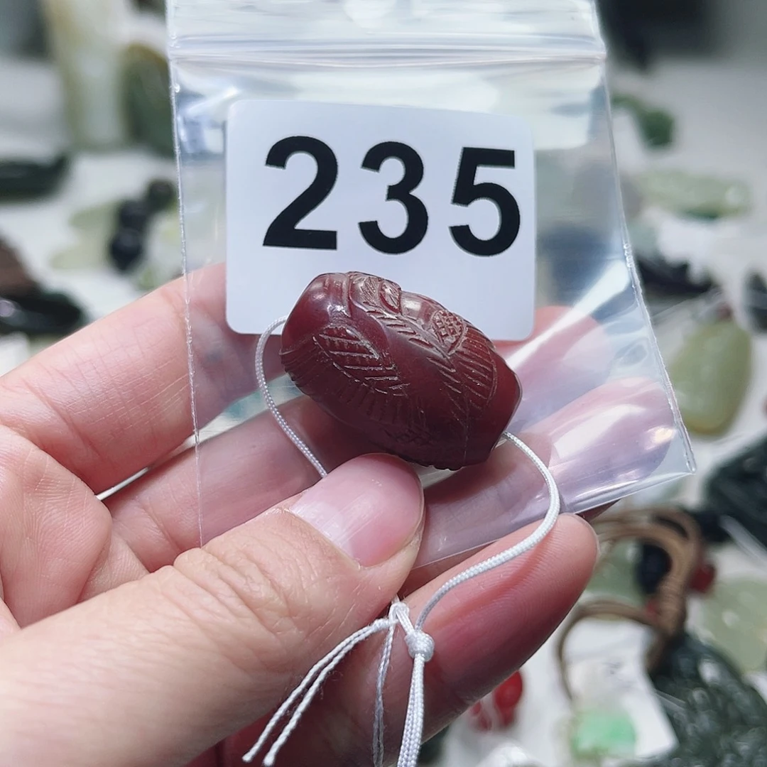 玛瑙/玉髓颈饰合金