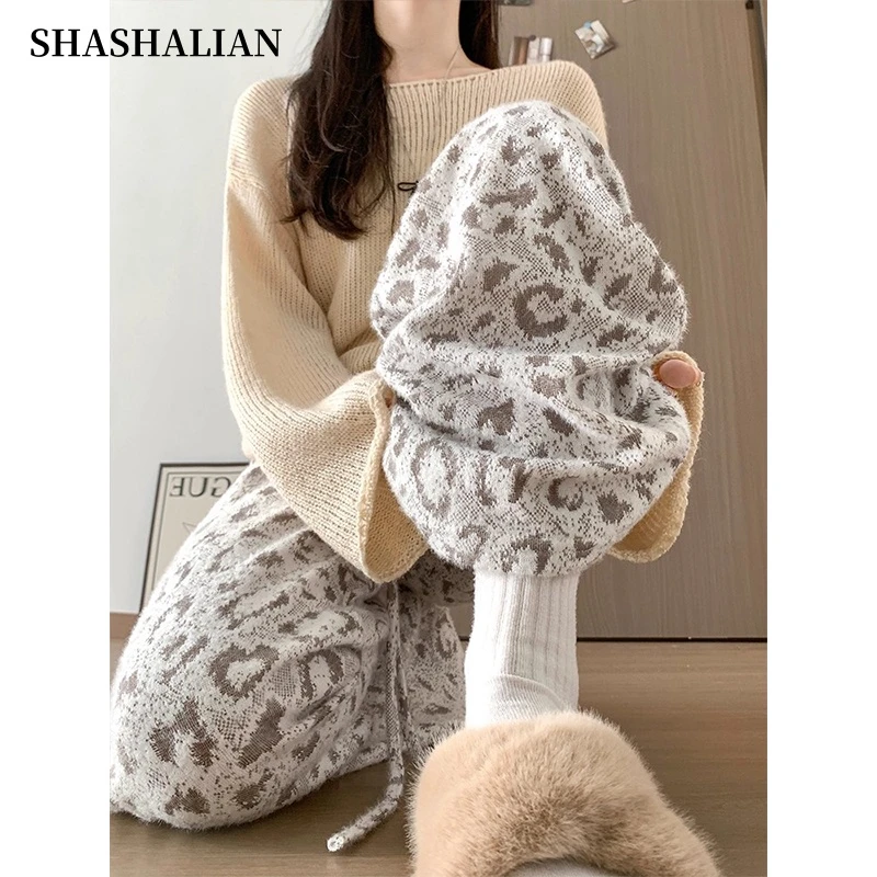卡其色豹纹软糯阔腿裤女秋2025新款小个子高腰显瘦垂感休闲糯米裤
