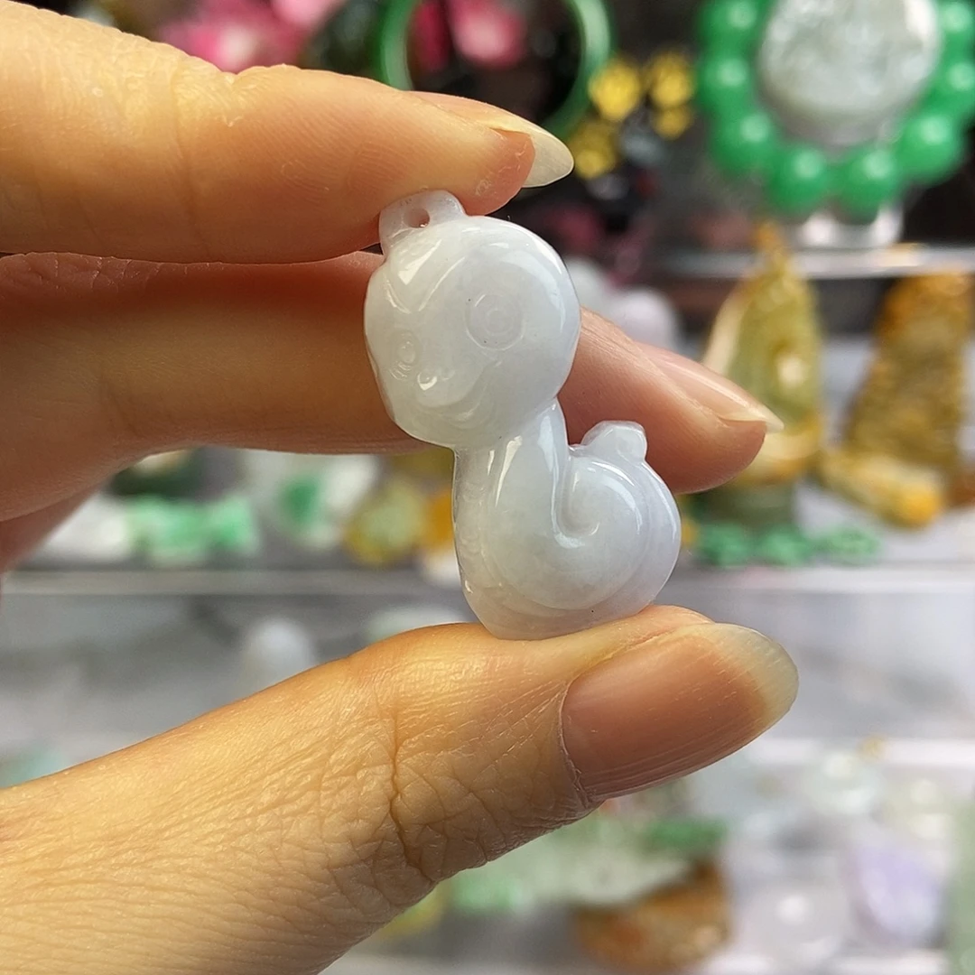 颈饰未镶嵌翡翠蛇